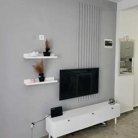 Dimi Num1 Apartamento