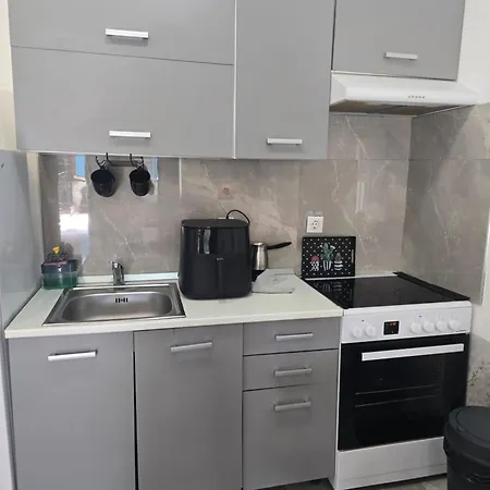 アパート Dimi Num1 *